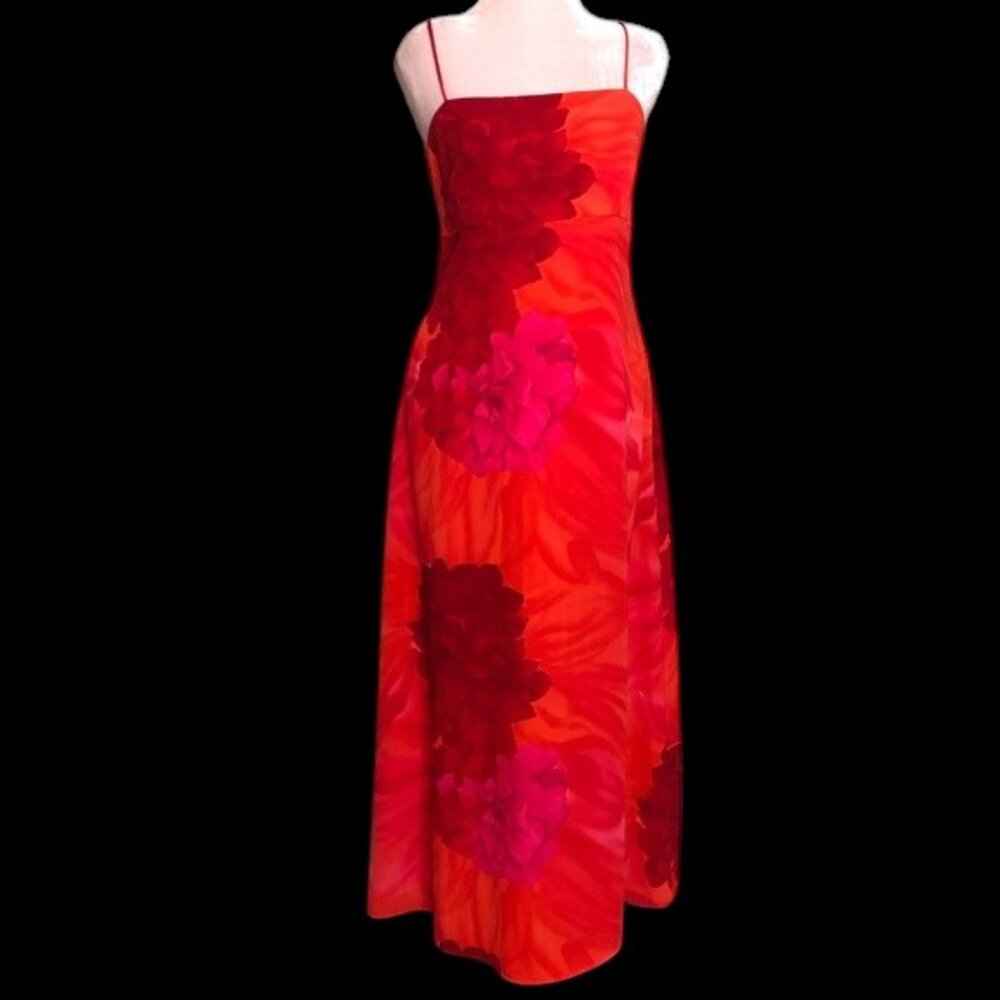 Floral Maxi dress Spaghetti strap tie back easy care great for travel - Picture 2 of 11